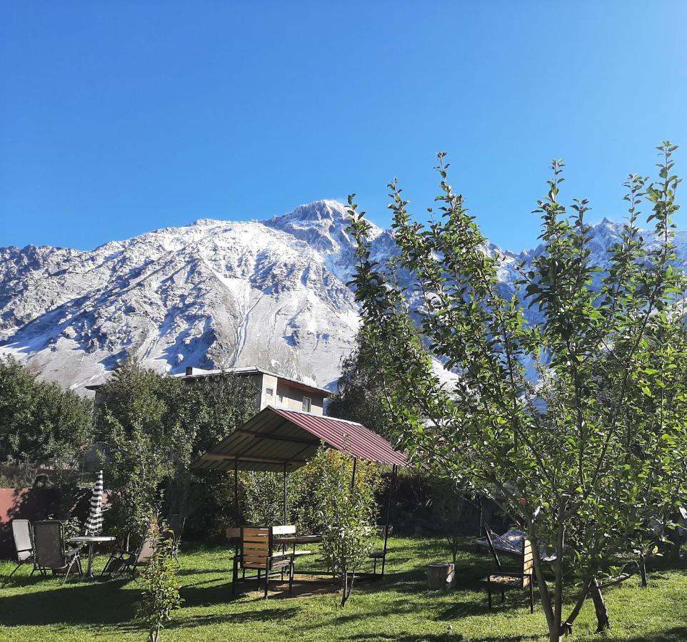 Hotel Kazbegi Green Yard Exteriér fotografie